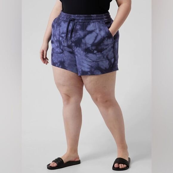 ATHLETA Farallon Short - Picture 1 of 16